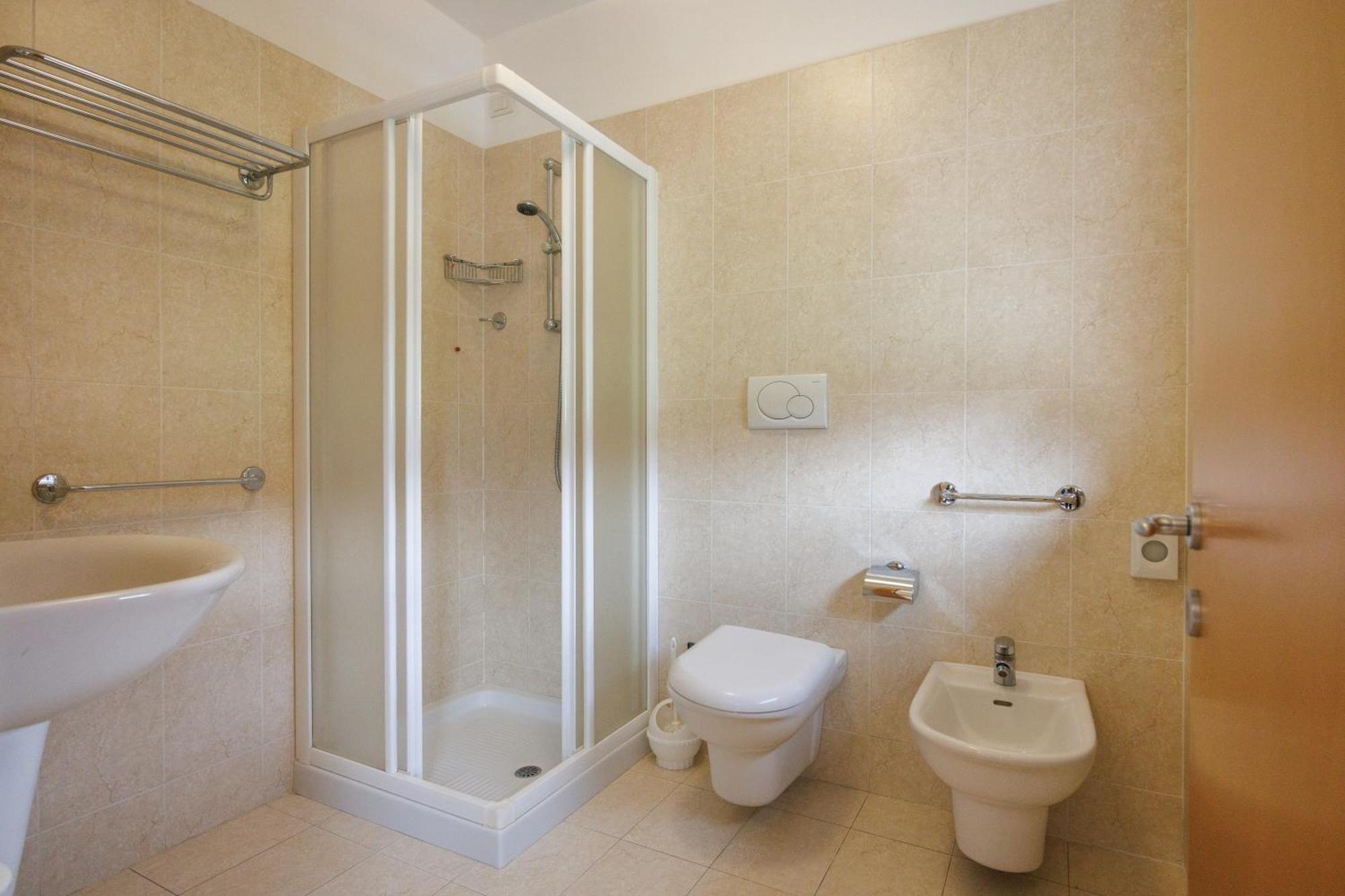 Club Hotel E Residence La Vela Torbole Sul Garda Екстер'єр фото